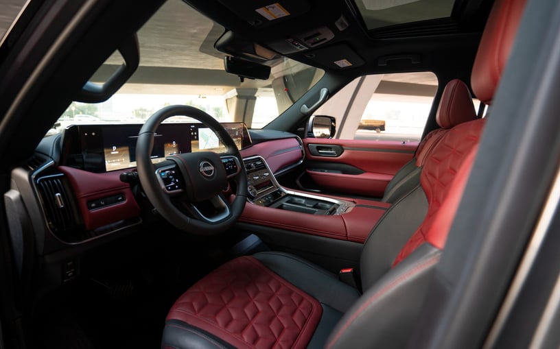 grey_nissan-patrol-platinum-v_2025_24934_73f638bbe4cca4384ef7e77b4ece7938