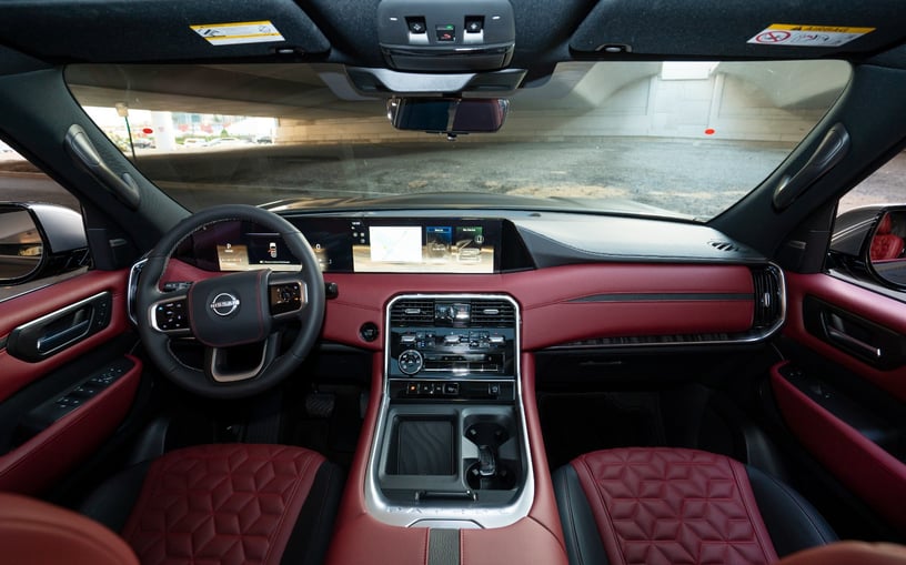 grey_nissan-patrol-platinum-v_2025_24938_d877489c1866426885e49188792d6271