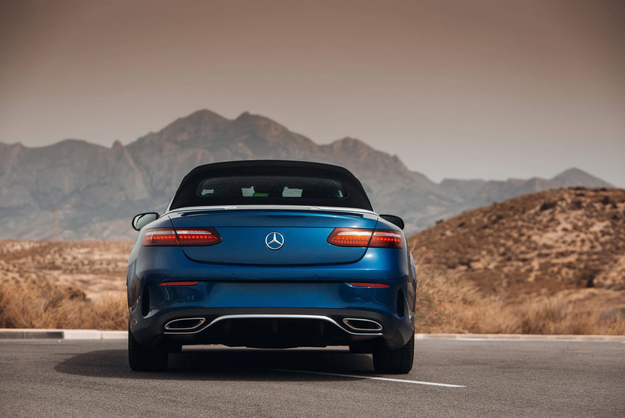 mercedes-benz-e-class-blue-6