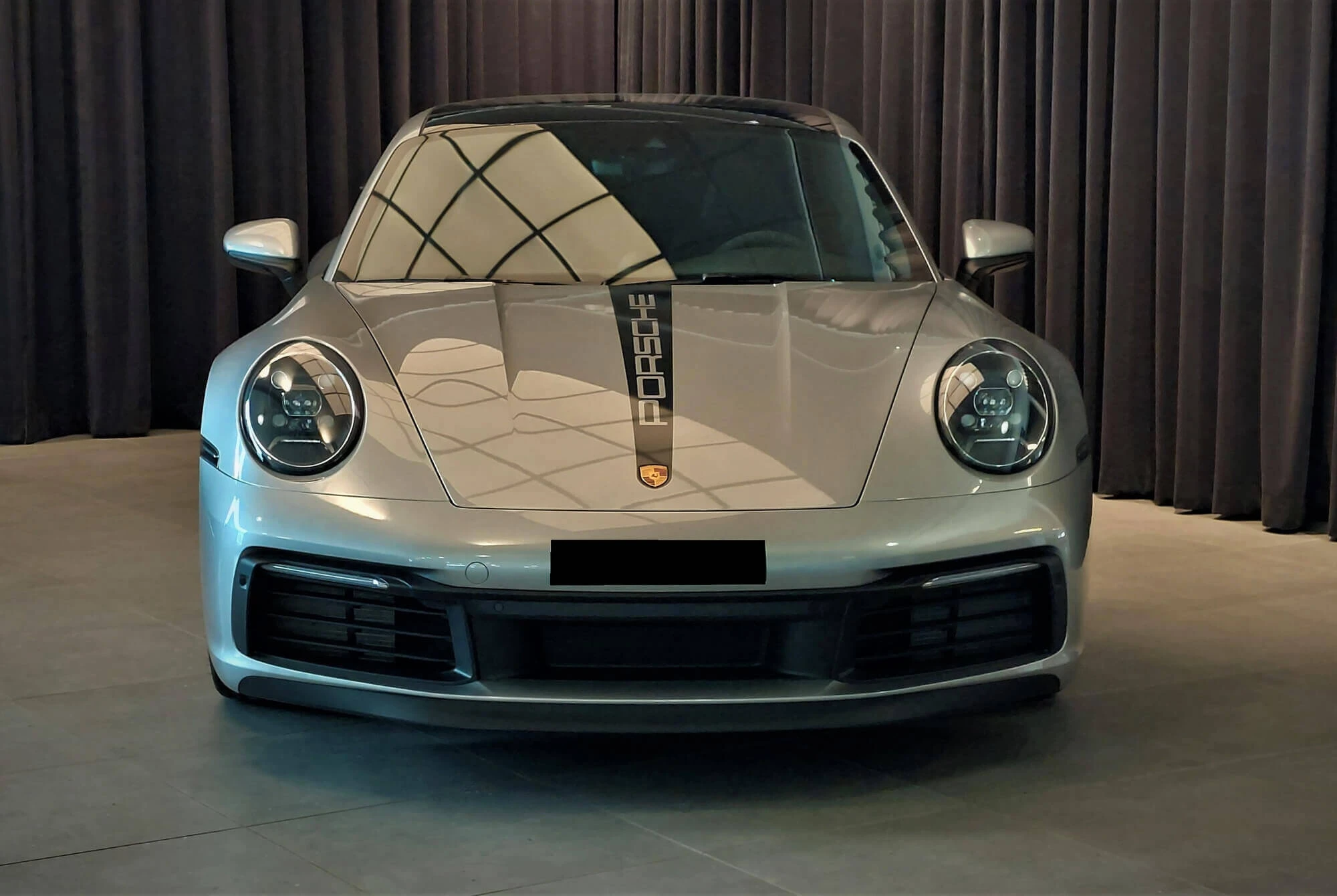 porsche-911-silver-2